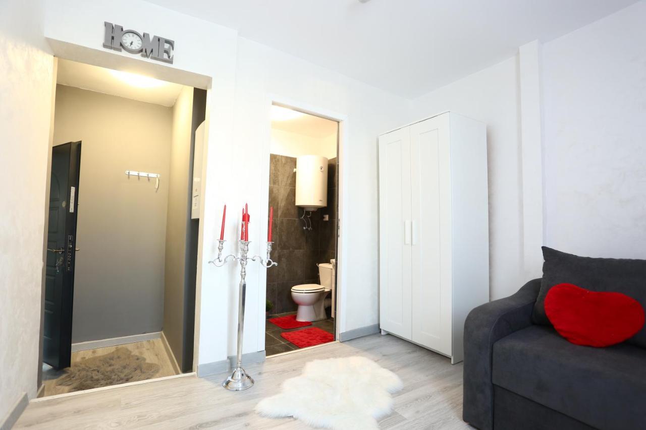 Simona Maria 2 Apartment บูคาเรสต์ ภายนอก รูปภาพ